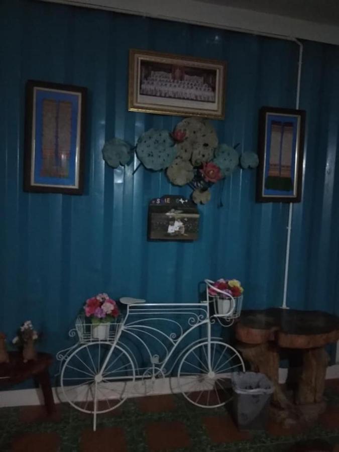 Lop Buri Farsai Homestay מראה חיצוני תמונה